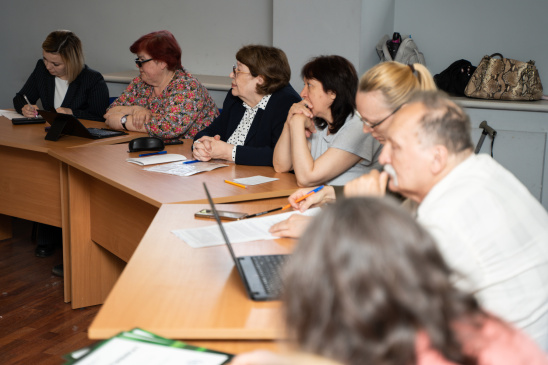 В Российском биотехнологическом университете состоялся круглый стол «Исследование факторов слияний и поглощений пищевых транснациональных корпораций в условиях глобализации»