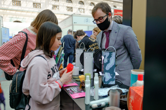 Приглашаем на выставку Студенческого научного общества // Welcome to the exhibition of the Student Scientific Society