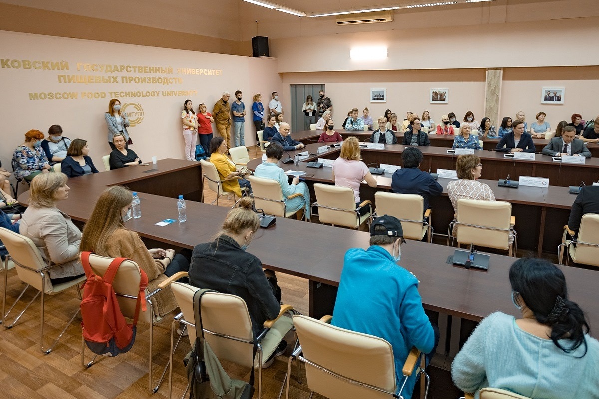 Студенческая наука. Точки взаимодействия: студент- преподаватель Студенческая наука. Точки взаимодействия: студент- преподаватель