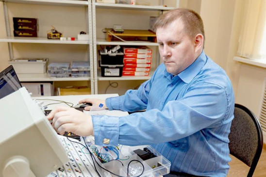 Интервью доцента кафедры Автоматизированные системы управления биотехнологическими процессами С. А. Мокрушина компании Овен